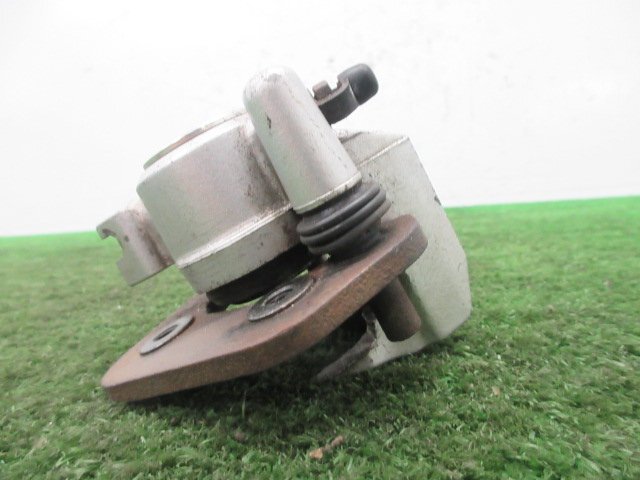 A7E18 エストレヤ リア キャリパー ベース BJ250A E BHN