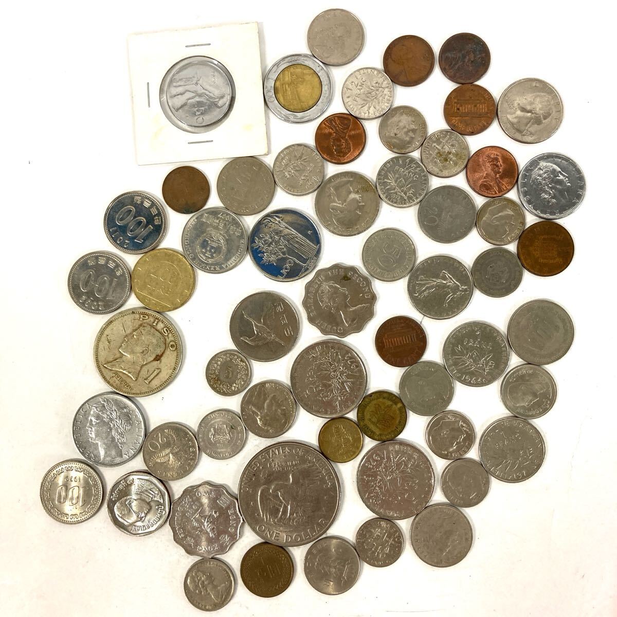 古銭 外貨 まとめ 総重量約1299.66g 外国銭 外国コイン 香港 古銭 外貨 まとめ 総重量約1299.66g 外国銭 外国コイン 香港