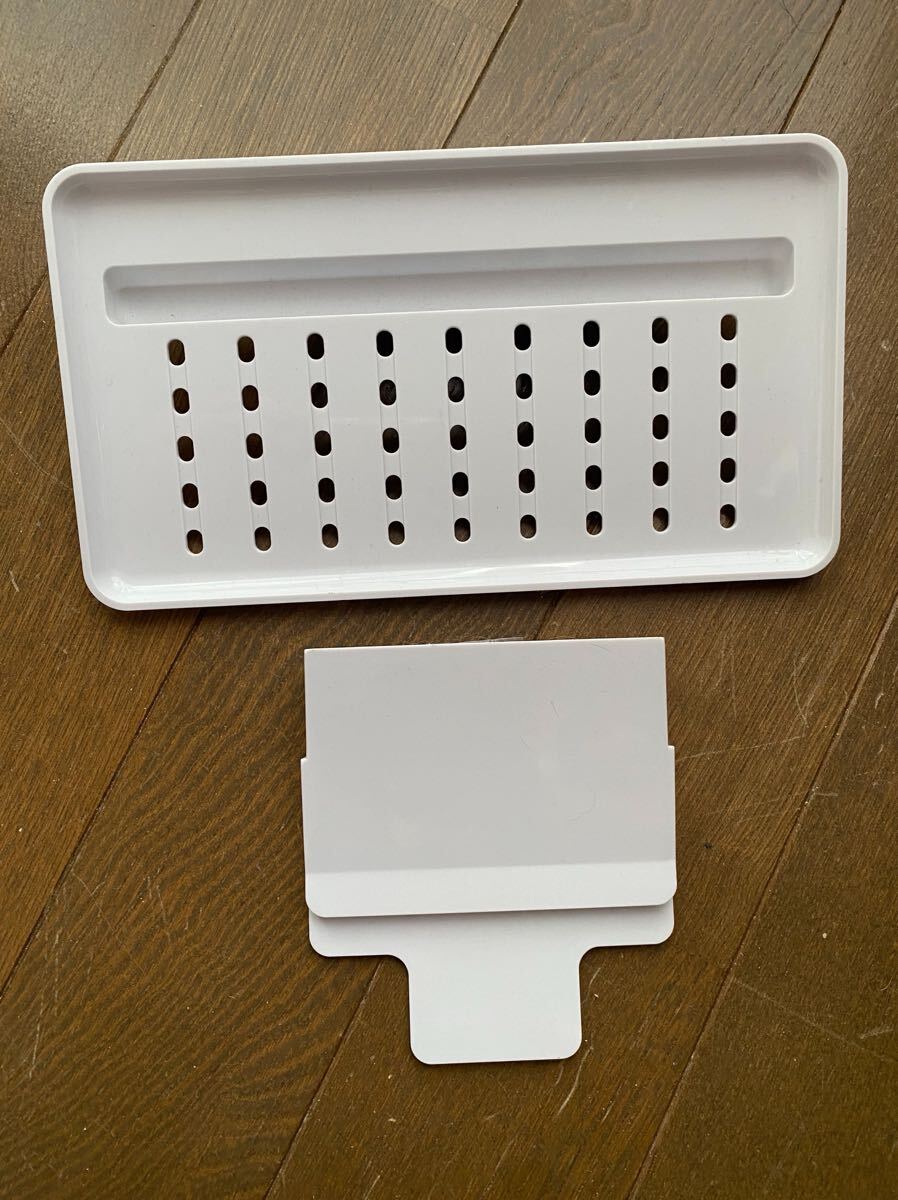 トイレットペーパーホルダー用置き臺