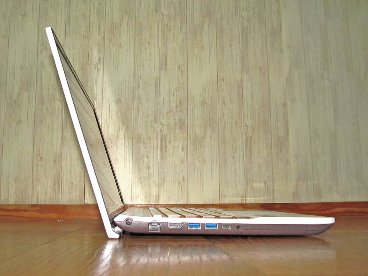 LANポート,HDMI,USB3.0×2, USB3.1-C×1