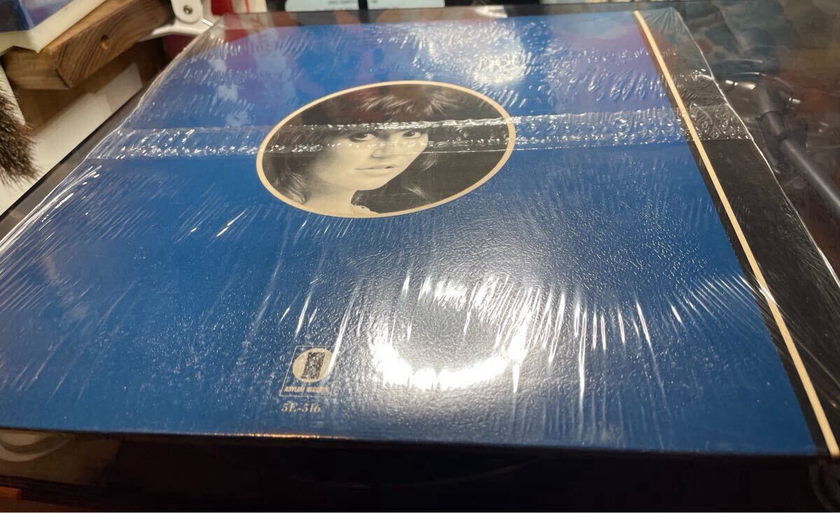 【未開封】US盤　5E-516 ●Linda Ronstadt / Greatest Hits / Volume Two 見開きテクスチャージャケ