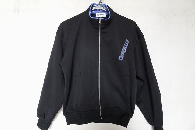 CONVERSE/コンバース/長袖トラックジャケット/ジャージ素材/前ジップアップ/袖口・裾リブ素材/スポーツ/黒/ブラック/Lサイズ(4/3R7)_画像1