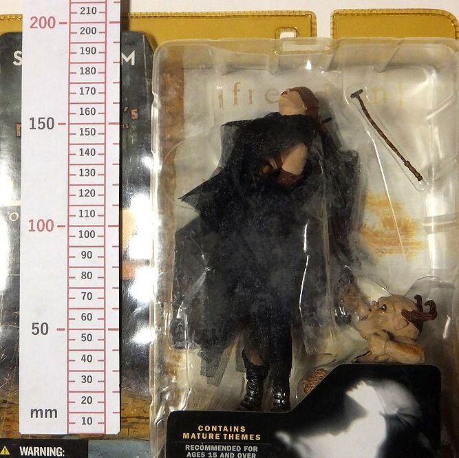 新品 ドロシー 黒ドレス DOROTHY Twisted LAND OF OZ 箱傷み 新品 ドロシー 黒ドレス DOROTHY Twisted LAND OF OZ 箱傷み