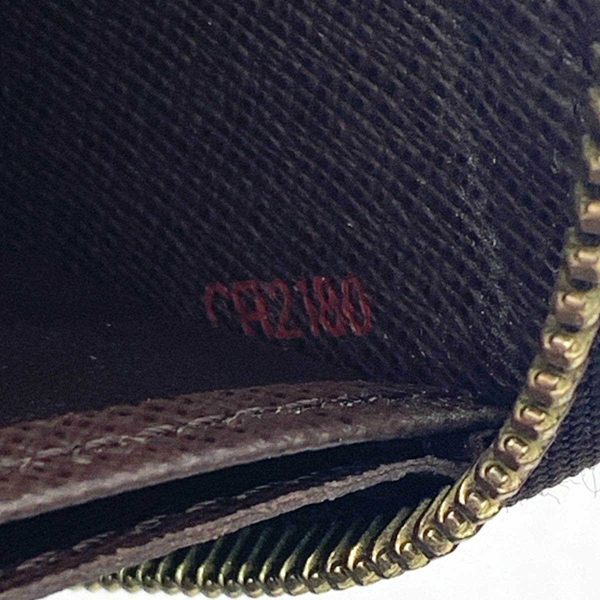 極美品】LOUISVUITTON ルイヴィトン ダミエ エベヌ 長財布 極美品】LOUISVUITTON ルイヴィトン ダミエ エベヌ 長財布