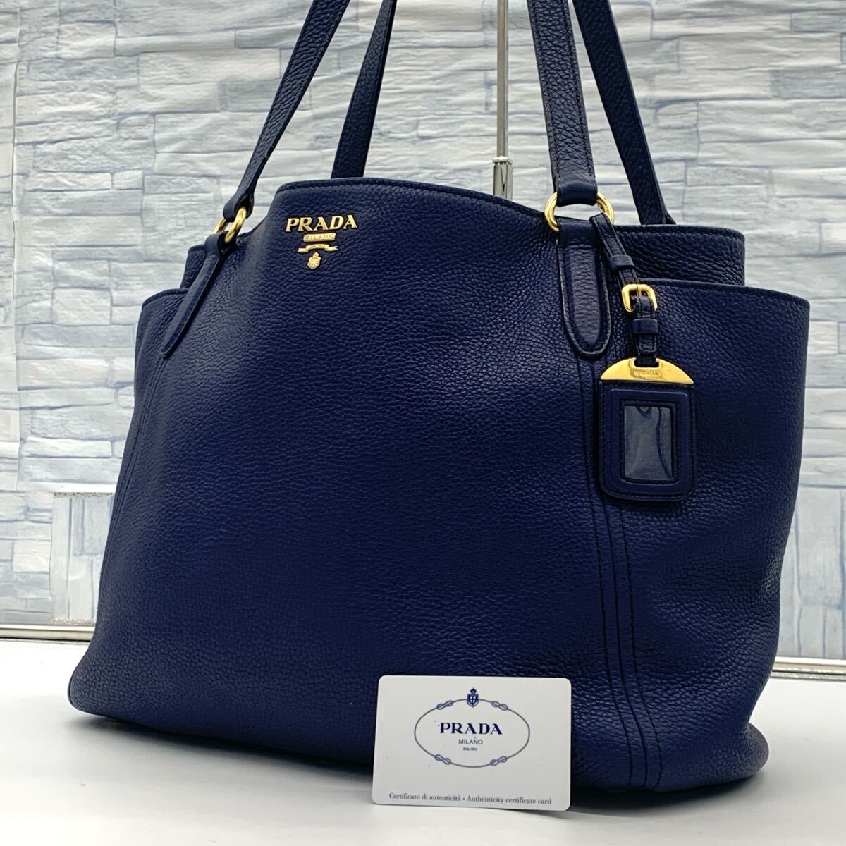 極美品○入手困難 PRADA プラダ ショルダーバッグ トートバック 極美品○入手困難 PRADA プラダ ショルダーバッグ トートバック