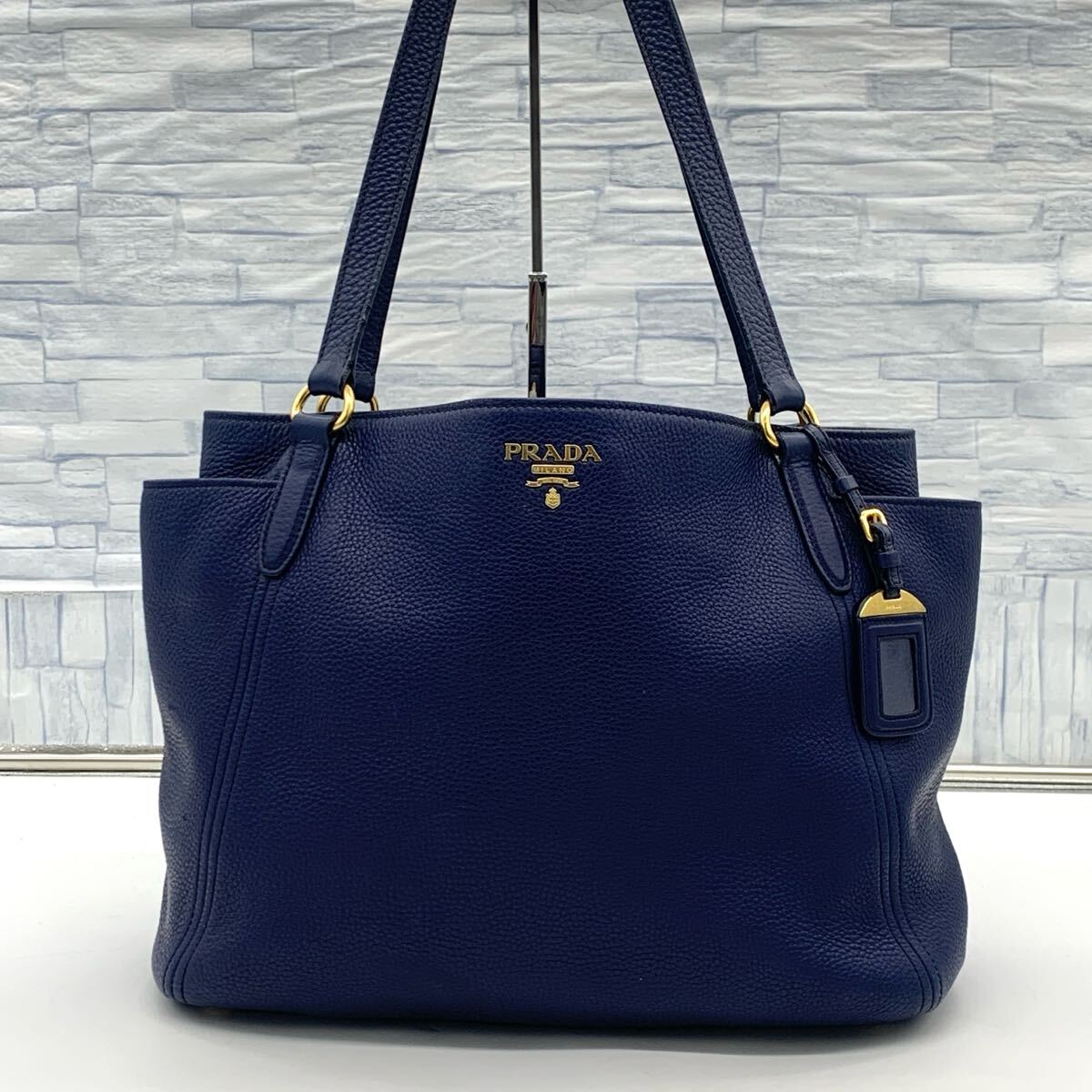 極美品○入手困難 PRADA プラダ ショルダーバッグ トートバック 極美品○入手困難 PRADA プラダ ショルダーバッグ トートバック