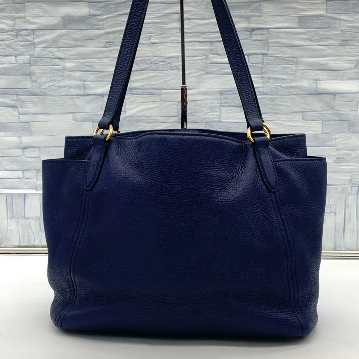 極美品○入手困難 PRADA プラダ ショルダーバッグ トートバック 極美品○入手困難 PRADA プラダ ショルダーバッグ トートバック