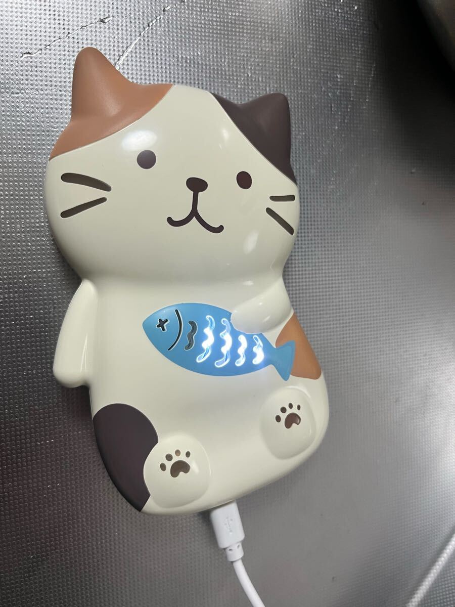 FukuFukuNyanko светится мобильный аккумулятор (10000mAh)........mike Lingerie ro кошка 25