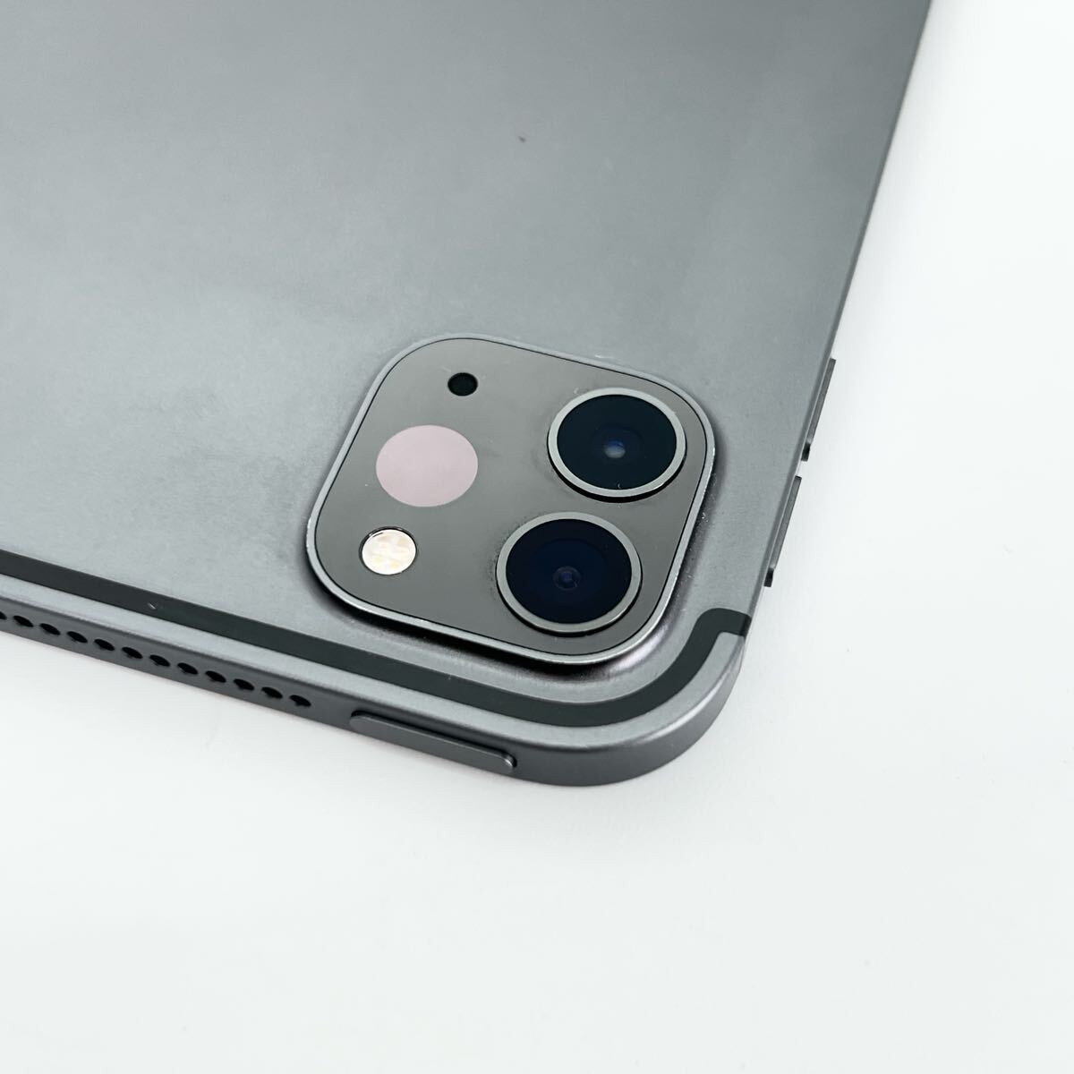 Apple iPad Pro 11インチ 第2世代 256GB MXE42J/A スペース Apple iPad Pro 11インチ 第2世代 256GB MXE42J/A スペース