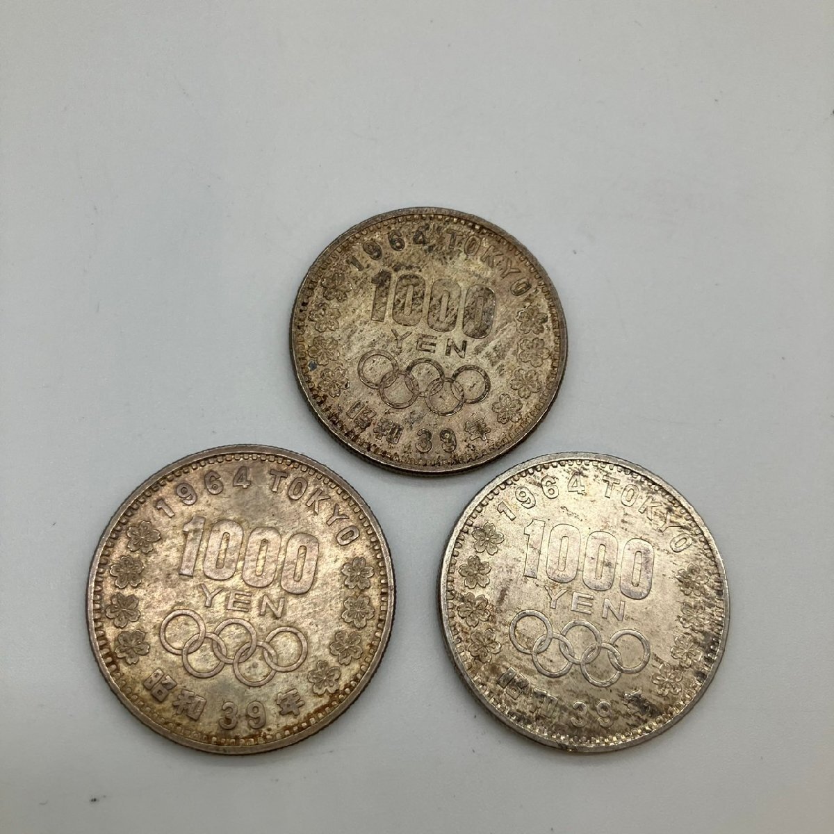 ◇ 東京オリンピック1000円銀貨×3枚 100円銀貨×71枚 日本古銭 ◇ 東京オリンピック1000円銀貨×3枚 100円銀貨×71枚 日本古銭