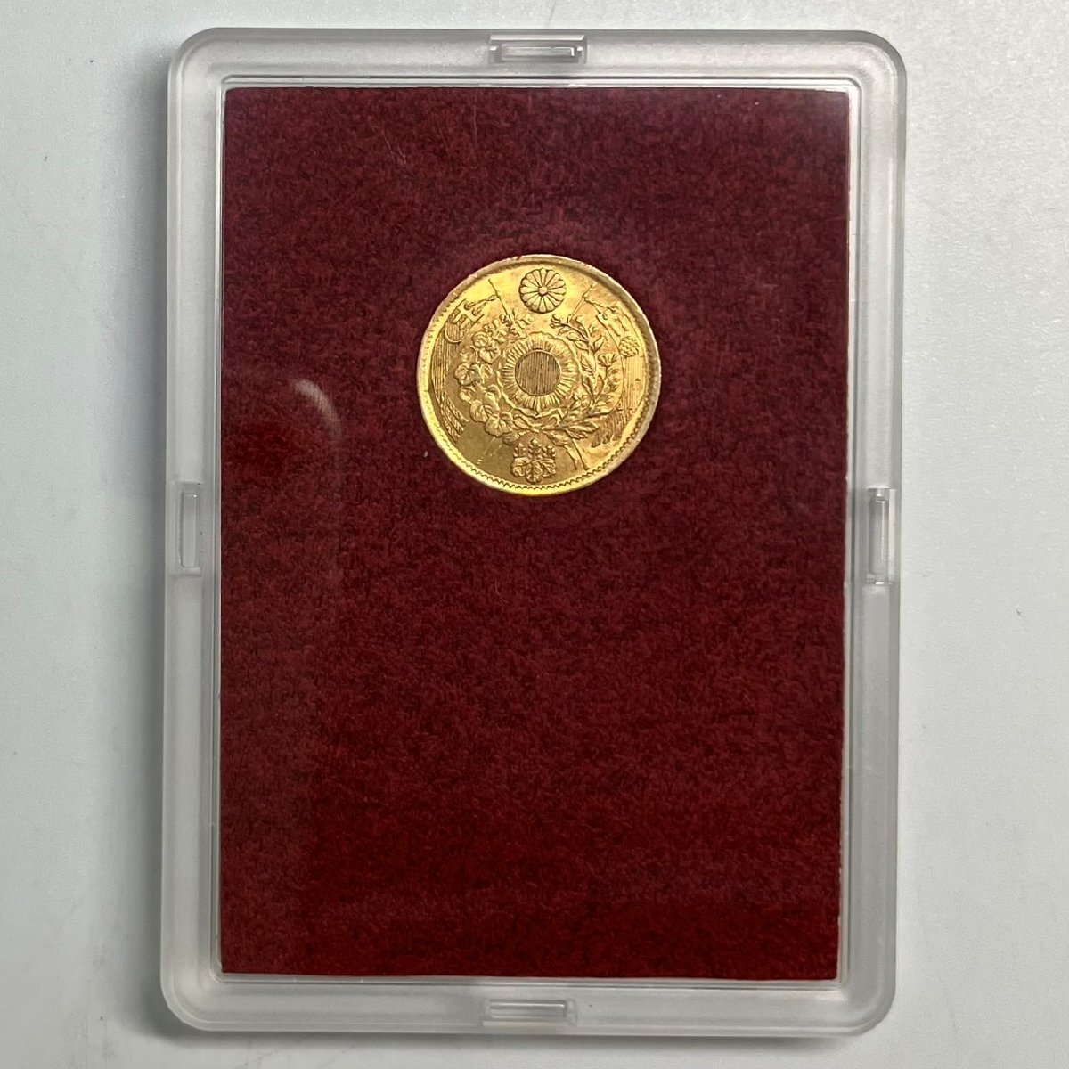 ◇ 財務省放出 近代金貨 旧2円 金貨 美品A 明治3年 1870年 金900 ◇ 財務省放出 近代金貨 旧2円 金貨 美品A 明治3年 1870年 金900