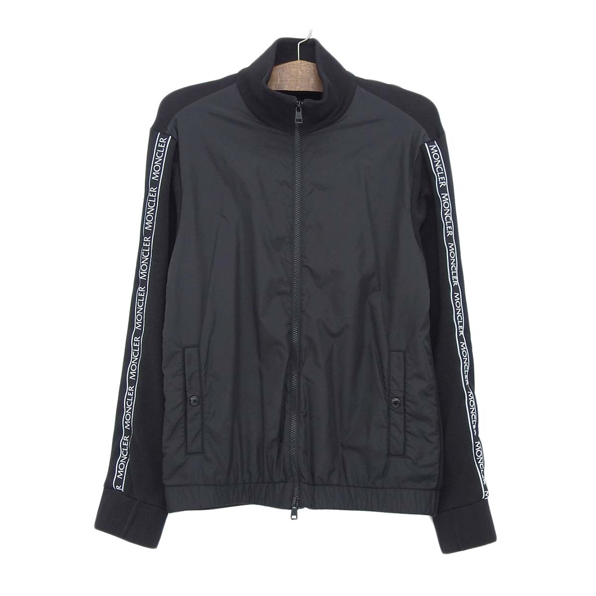 モンクレール MAGLIA マグリア CARDIGAN 8G000 28 809KR メンズ ブラック MONCLER 中古 【アパレル?小物】