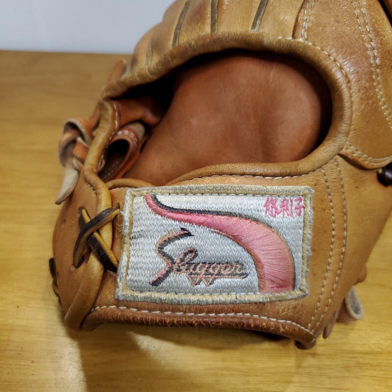 久保田スラッガー 中村紀洋モデル KSN-BU5 激レア 内野用 軟式 久保田スラッガー 中村紀洋モデル KSN-BU5 激レア 内野用 軟式