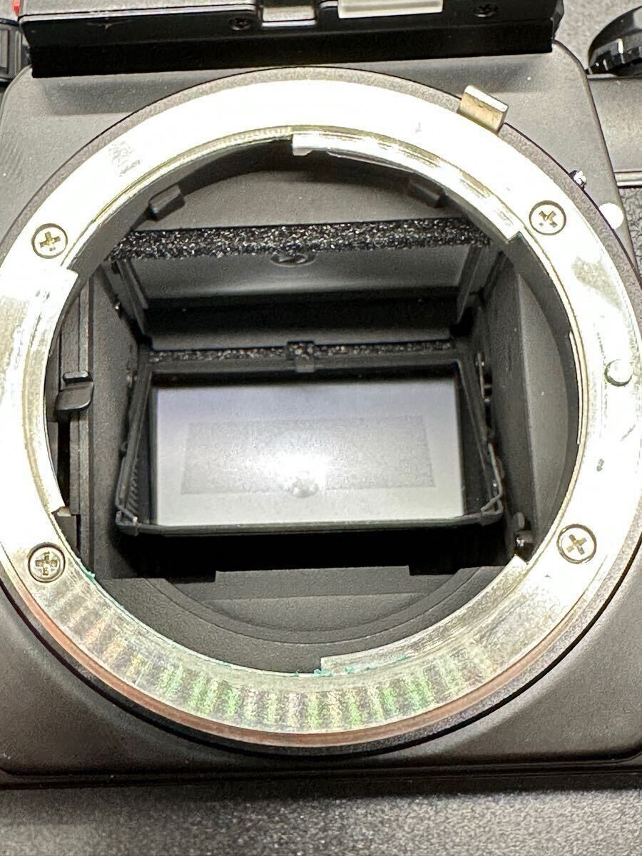 ニコン フィルムカメラ Nikon F3 HP&アクションファインダー DA ニコン フィルムカメラ Nikon F3 HP&アクションファインダー DA