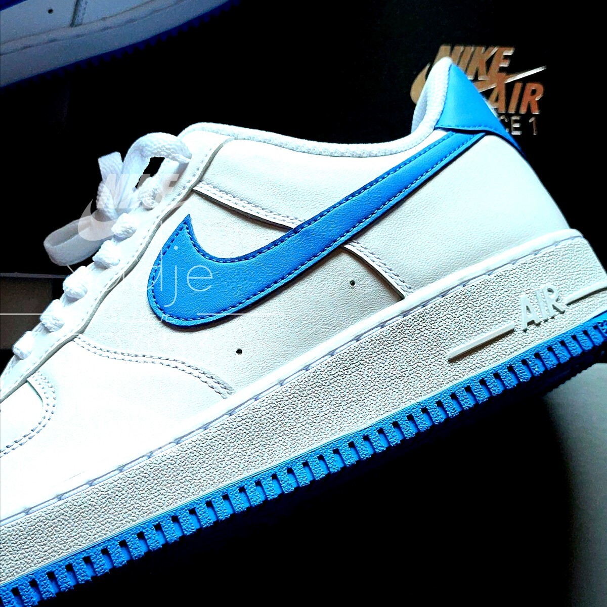 新品 正規品 NIKE ナイキ AIR FORCE1 LOW エアフォース1 07 ロー 新品 正規品 NIKE ナイキ AIR FORCE1 LOW エアフォース1 07 ロー