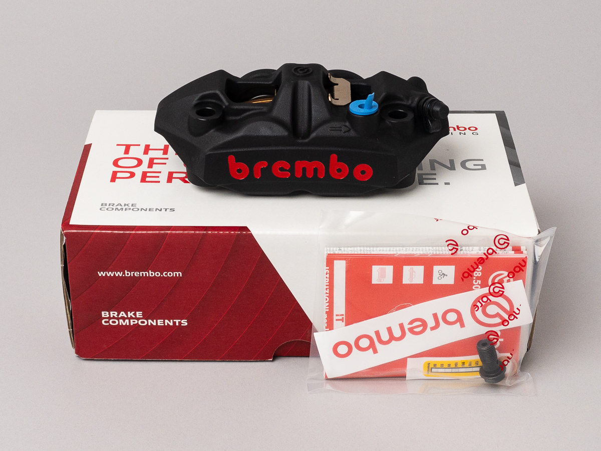 ブレンボ M-4 ラジアル モノブロック 4P キャリパー ブラック ブレンボ M-4 ラジアル モノブロック 4P キャリパー ブラック