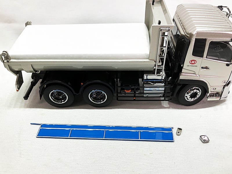 ジャンク◇ UDトラックス / 京商 1/43 大型ダンプカー模型(国内 ジャンク◇ UDトラックス / 京商 1/43 大型ダンプカー模型(国内