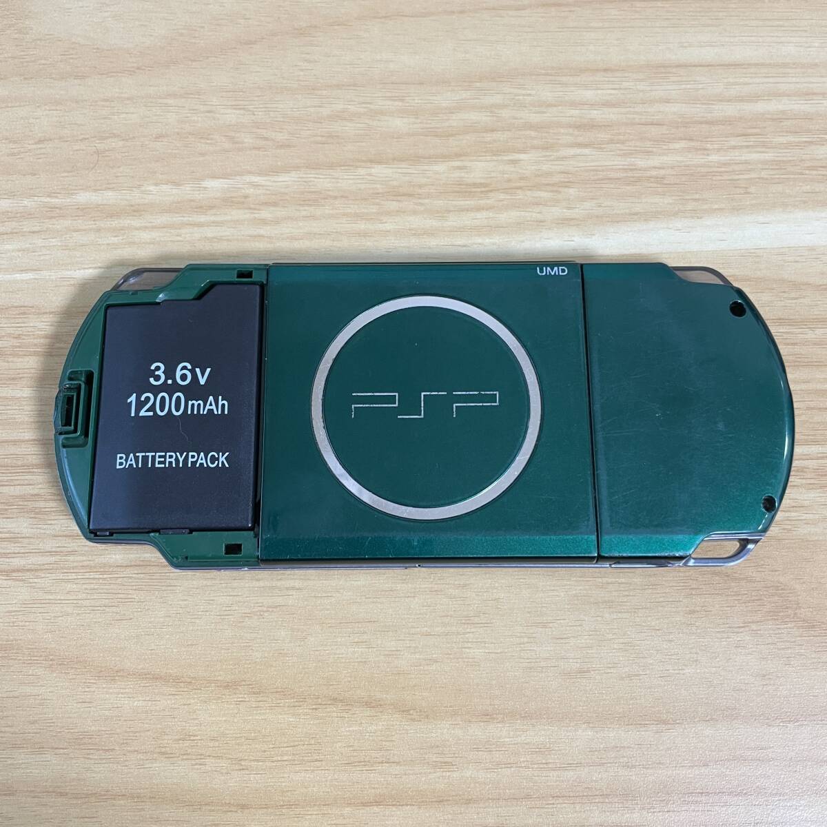 SONY PSP 3000 スピリティッドグリーン 本体のみ SONY PSP 3000 スピリティッドグリーン 本体のみ