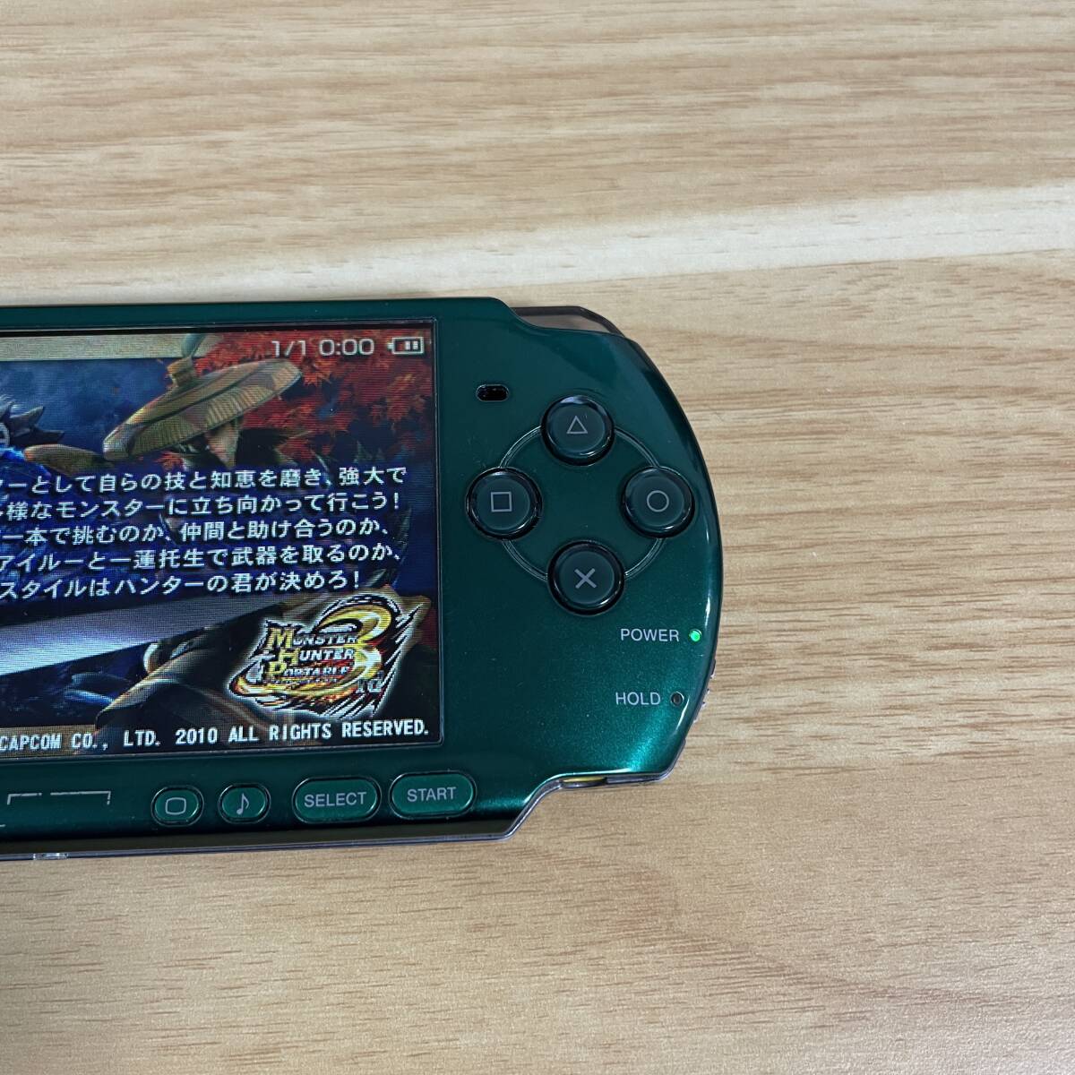 SONY PSP 3000 スピリティッドグリーン 本体のみ SONY PSP 3000 スピリティッドグリーン 本体のみ