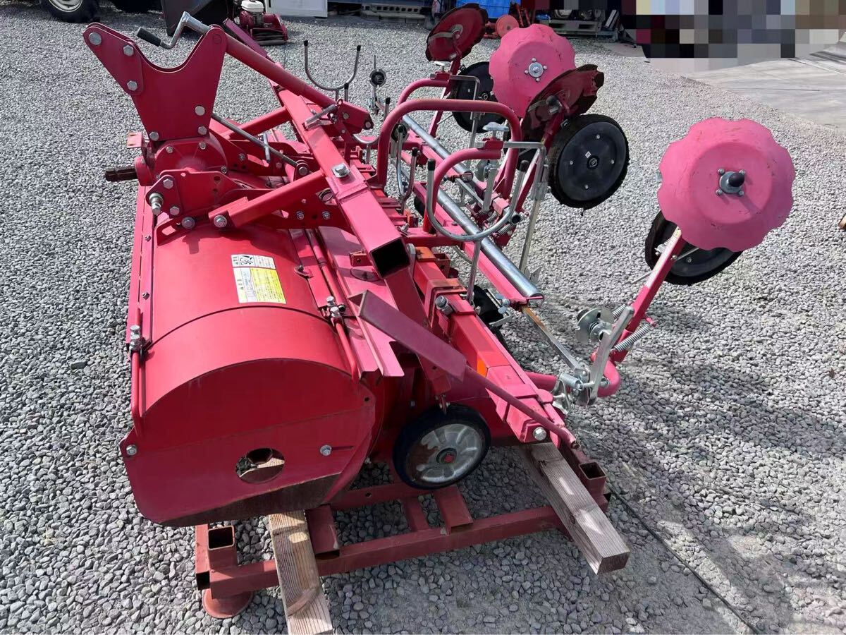 鋤柄農機 スーパー2畦マルチ マルチャー 畝立て成形機2連