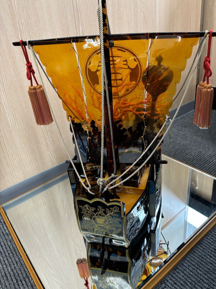1円〜 特大 本鼈甲細工 珊瑚細工 鳳凰 宝船 置物 縁起物 千両箱 1円〜 特大 本鼈甲細工 珊瑚細工 鳳凰 宝船 置物 縁起物 千両箱