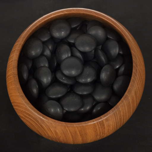 囲碁 碁石 白蛤 180個 / 那智黒 181個 直径2.2cm 厚み1cm 総重量 囲碁 碁石 白蛤 180個 / 那智黒 181個 直径2.2cm 厚み1cm 総重量