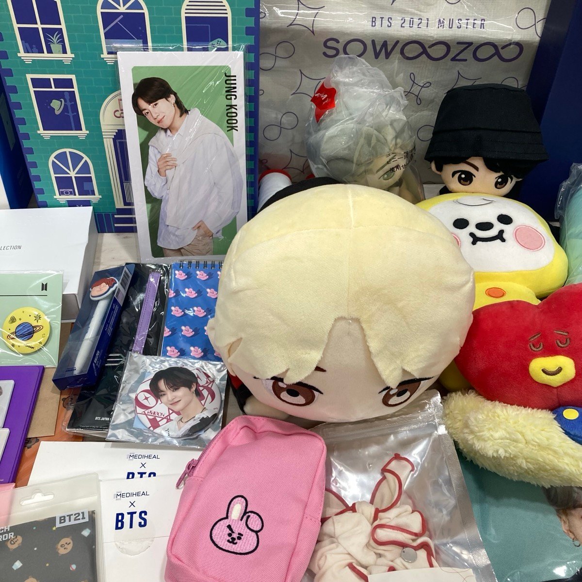 ① K-pop BTS 防弾少年団 バンタン TinyTAN BT21 グッズ