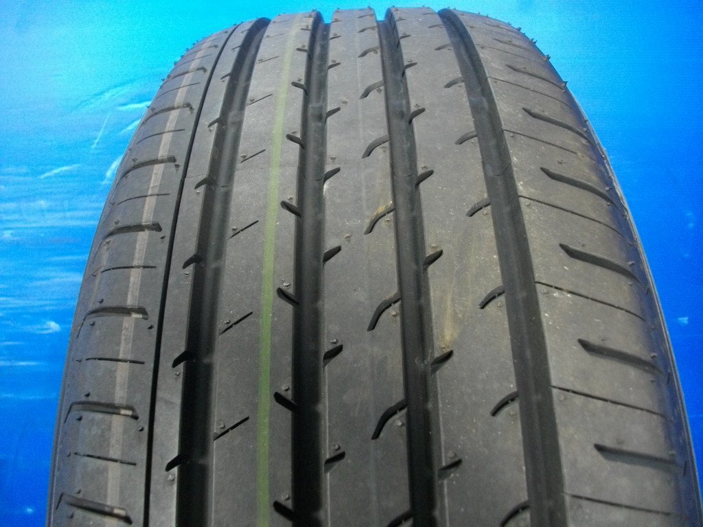 H②】新車外し YOKOHAMA ADVAN V03 225/60R18 2024年製 タイヤ H②】新車外し YOKOHAMA ADVAN V03 225/60R18 2024年製 タイヤ