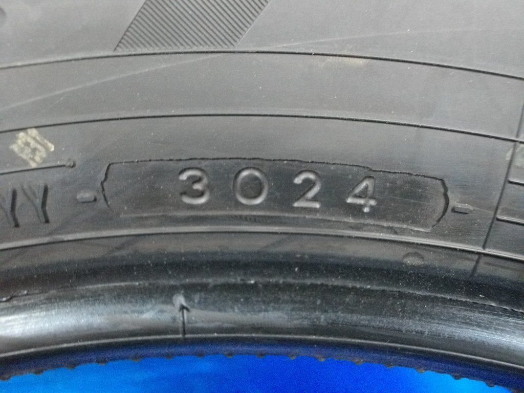 H②】新車外し YOKOHAMA ADVAN V03 225/60R18 2024年製 タイヤ H②】新車外し YOKOHAMA ADVAN V03 225/60R18 2024年製 タイヤ