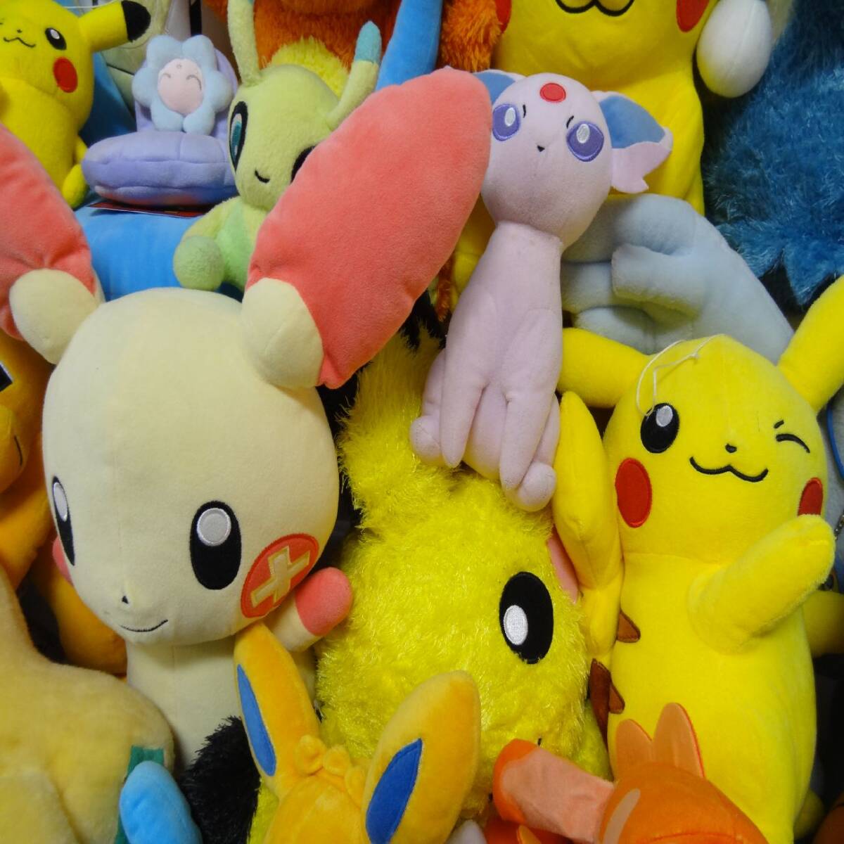 ポケモン ぬいぐるみ 34体 大量 ニャース コリンク セレビィ ポケモン ぬいぐるみ 34体 大量 ニャース コリンク セレビィ
