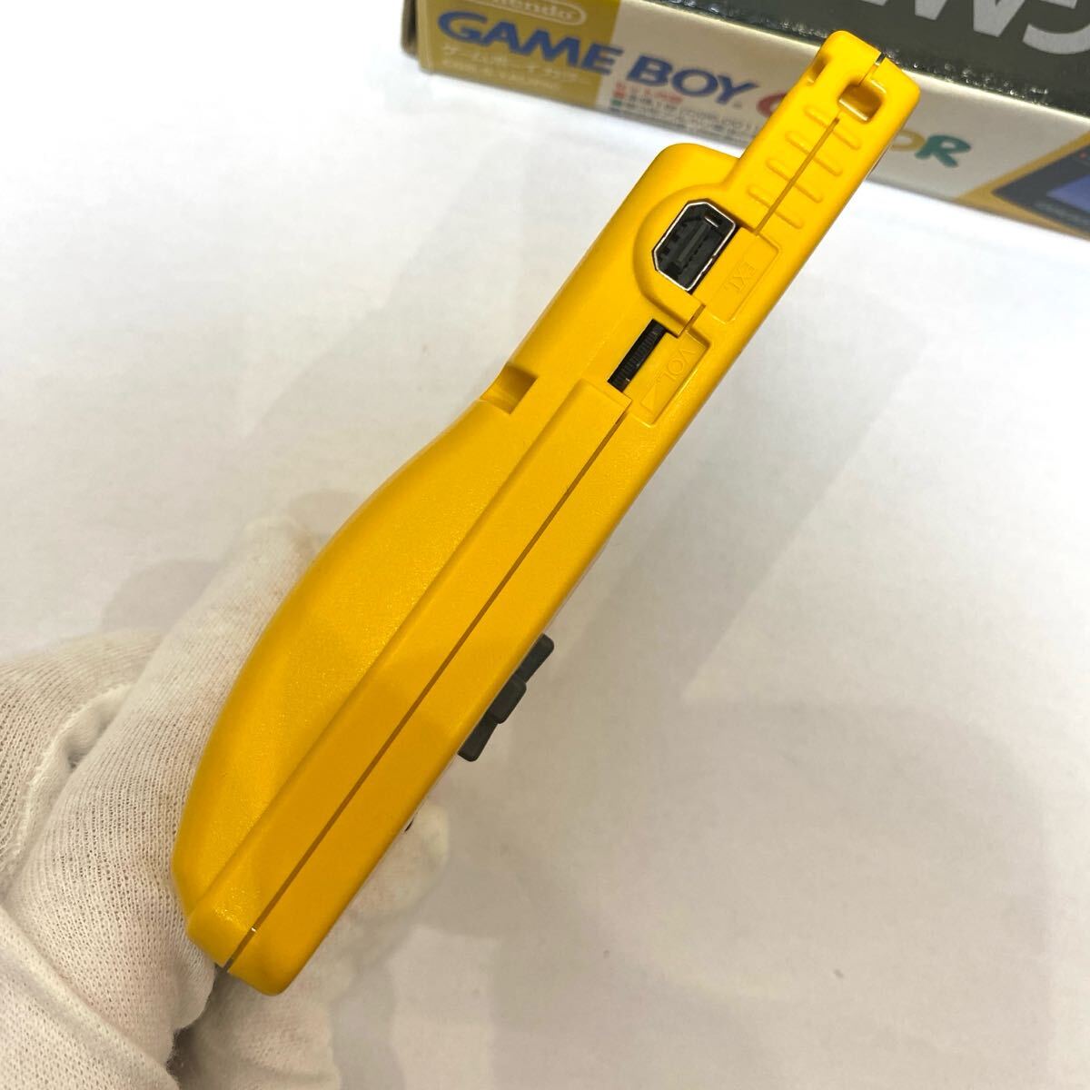 ゲームボーイカラー □極美品 人気カラー イエロー レア GBC ゲームボーイカラー □極美品 人気カラー イエロー レア GBC