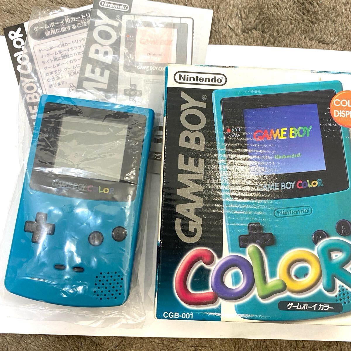 ゲームボーイカラー □極美品 ターコイズブルー レア GBC 任天堂 ゲームボーイカラー □極美品 ターコイズブルー レア GBC 任天堂