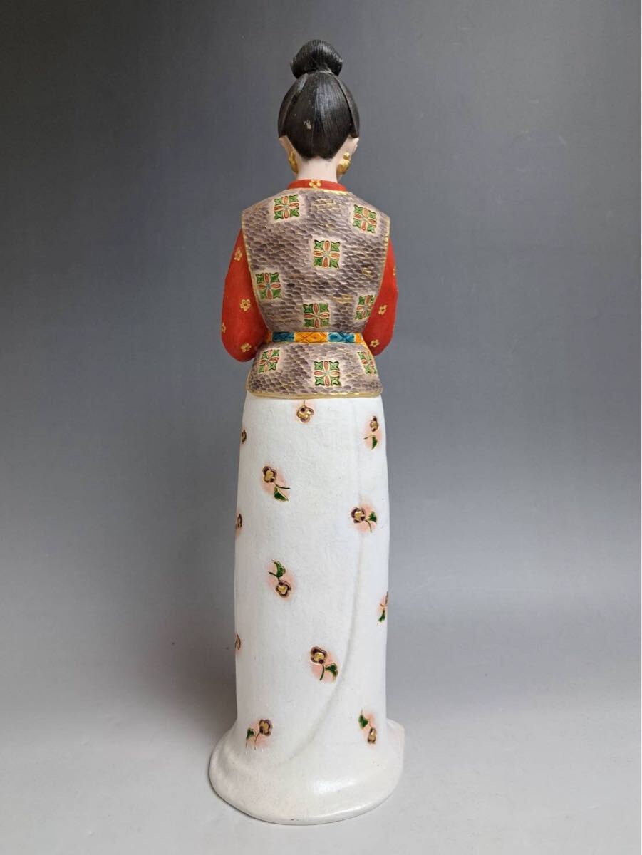 無形文化財保持者 川崎幸子 博多人形「紫野」伝統工芸士 美人 無形文化財保持者 川崎幸子 博多人形「紫野」伝統工芸士 美人