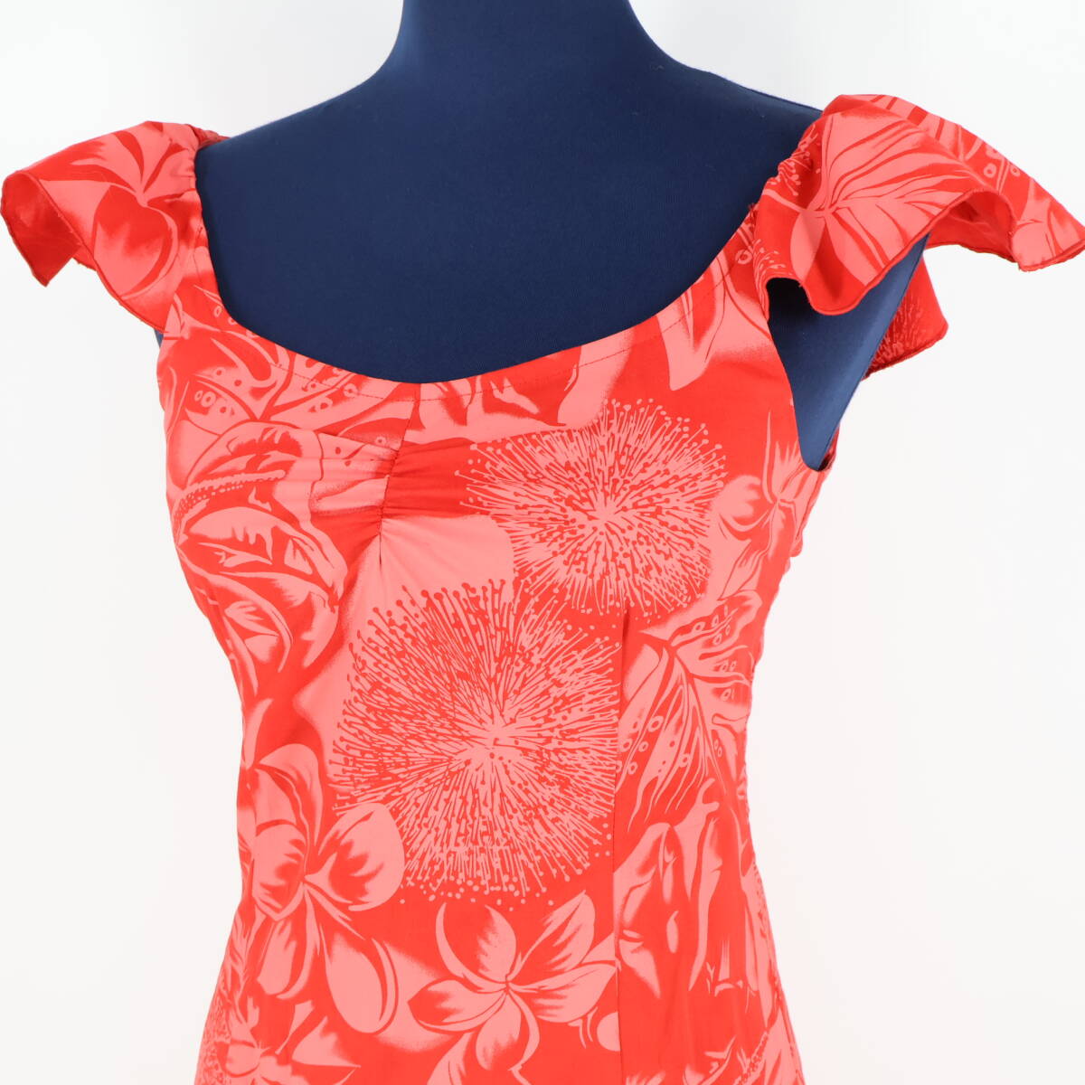 美品 日本製 フラダンス衣装】レッド MermaidLine MMJ 美品 日本製 フラダンス衣装】レッド MermaidLine MMJ