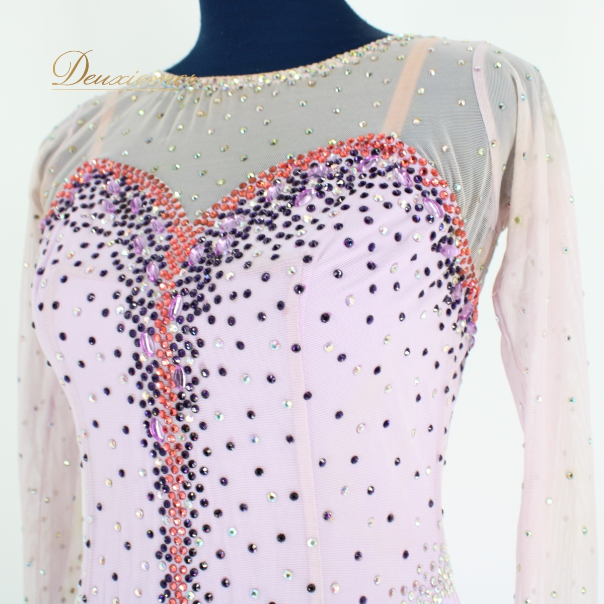 『送料無料』【社交ダンス衣装】パープル ワンピース ドレス 紫 ラベンダー 綺麗 落ち感 デモ 競技用 ラインストーン パーティ 上品 高級感_画像2