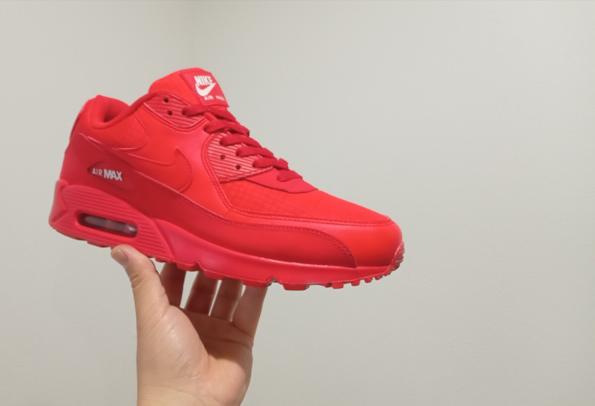 Q24【特価/Used/入手困難】NIKE AIR MAX 90 ESSENTIAL Q24【特価/Used/入手困難】NIKE AIR MAX 90 ESSENTIAL