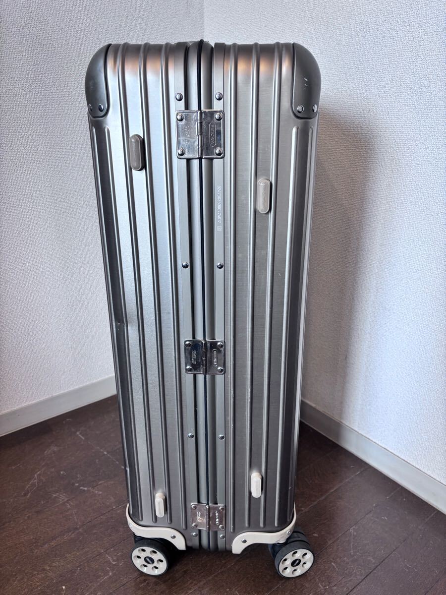 RIMOWA 924.73 TOPAS TITANIUM 82L スーツケース 4輪 シャンパン RIMOWA 924.73 TOPAS TITANIUM 82L スーツケース 4輪 シャンパン