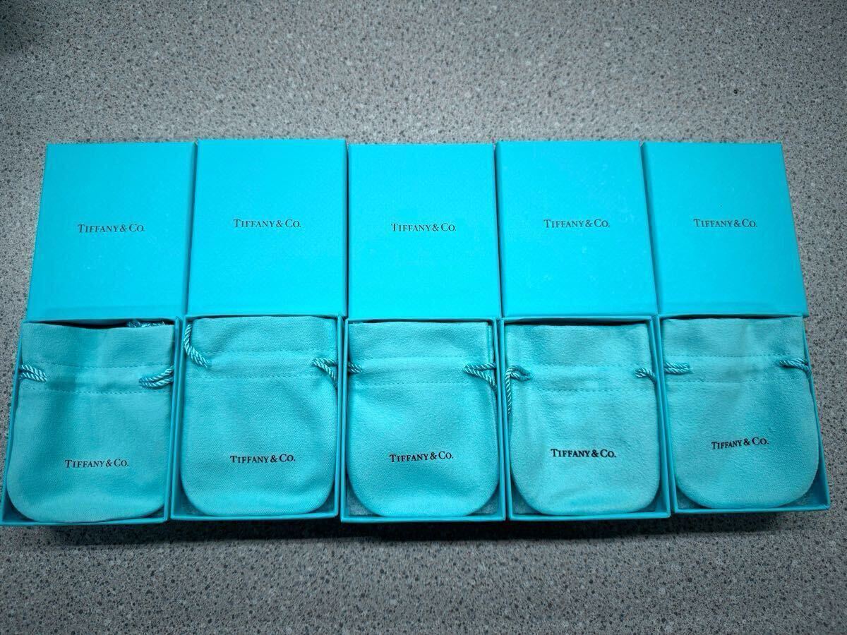 Tiffanyティファニー 空箱 巾着 5セット(ティファニー)|売買 Tiffanyティファニー 空箱 巾着 5セット(ティファニー)|売買
