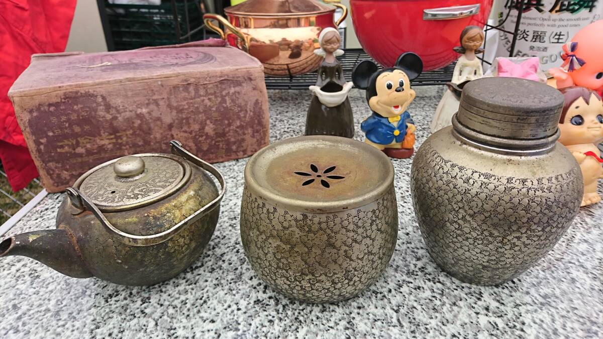 いぶし銀 銀川堂 黄銅 茶器揃 3点セット 急須/茶壺/茶こぼし いぶし銀 銀川堂 黄銅 茶器揃 3点セット 急須/茶壺/茶こぼし