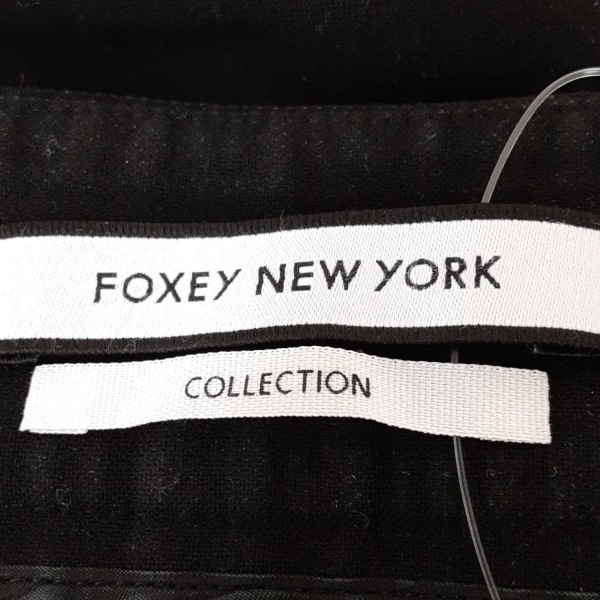 フォクシーニューヨーク FOXEY NEW YORK パンツ サイズ38 M 39605 - 黒 レディース クロップド(半端丈)/センタープレス ボトムス