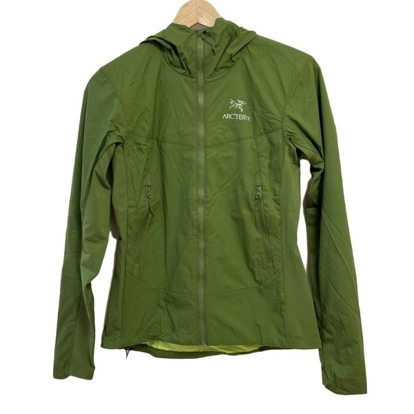 アークテリクス ARC'TERYX ブルゾン サイズXS - カーキ レディース 長袖/中綿/ジップアップ/春/秋 ジャケット