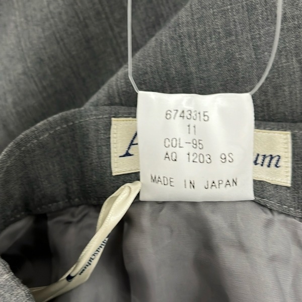 アクアスキュータム Aquascutum スカート - グレー レディース ひざ丈 ボトムス