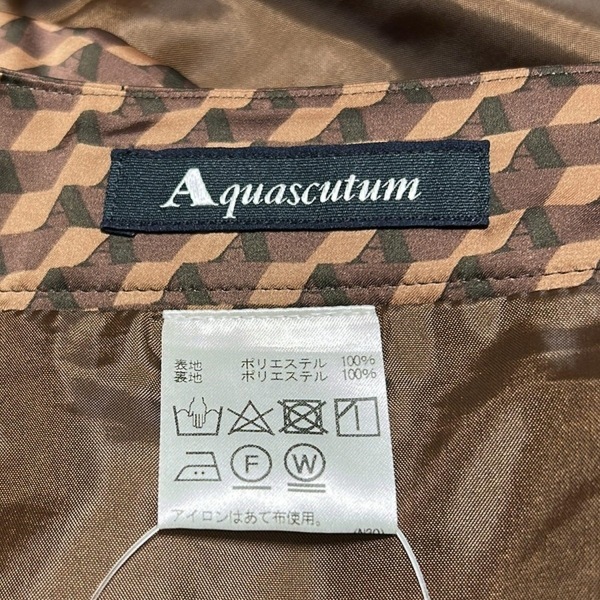 アクアスキュータム Aquascutum ロングスカート サイズ8 M - ブラウン×ダークブラウン?兒 レディース ボトムス