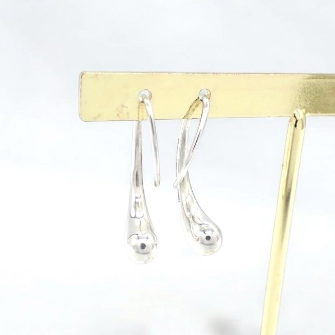 保存袋つき Tiffany & co ティファニー ティアドロップ フープ 保存袋つき Tiffany & co ティファニー ティアドロップ フープ
