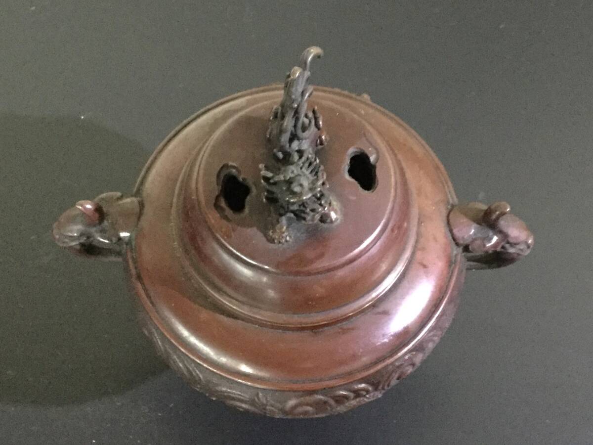 ☆《真鍮製》高岡銅器 香炉 吉秀 獅子 龍 三つ足 蓋付香炉 工芸 ☆《真鍮製》高岡銅器 香炉 吉秀 獅子 龍 三つ足 蓋付香炉 工芸
