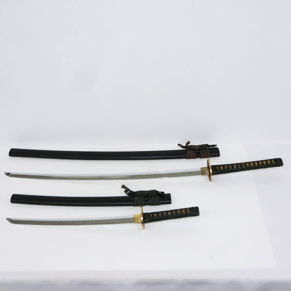 模造刀 太刀 短刀 脇差 日本刀 2本セット A6417(模造刀)|売買 模造刀 太刀 短刀 脇差 日本刀 2本セット A6417(模造刀)|売買