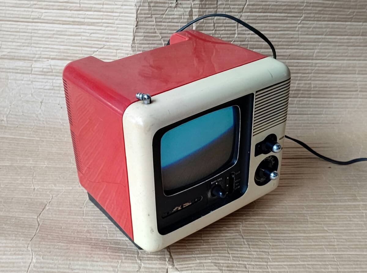 ☆当時物 日本ビクター Victor ブラウン管テレビ 5T-22 小型 ☆当時物 日本ビクター Victor ブラウン管テレビ 5T-22 小型