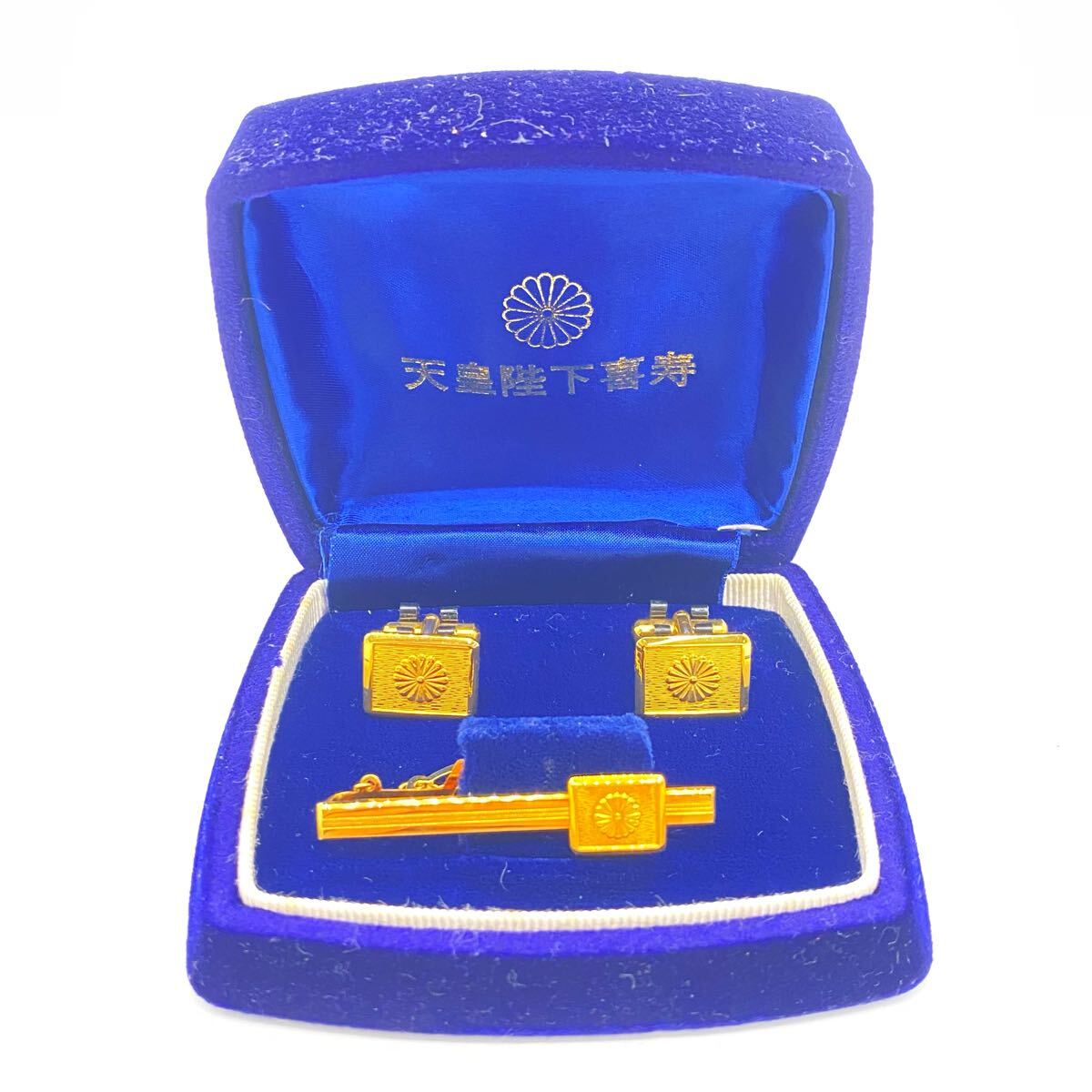 1円〜 3M K10製 カフスボタン ネクタイピン 総重量約16g 天皇 1円〜 3M K10製 カフスボタン ネクタイピン 総重量約16g 天皇