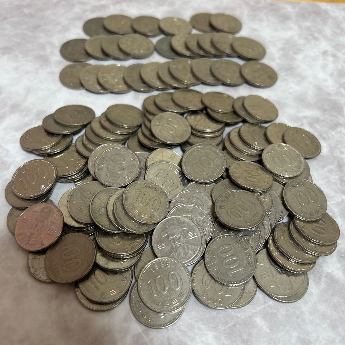 硬貨まとめ売り 韓国 100ウォン硬貨 500ウォン硬貨 古銭 コイン 硬貨まとめ売り 韓国 100ウォン硬貨 500ウォン硬貨 古銭 コイン