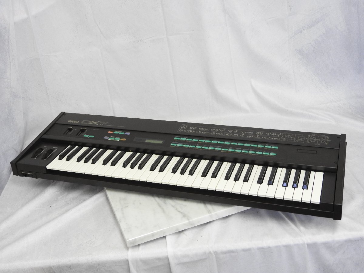 C】YAMAHA DX7 シンセサイザー ヤマハ 3004948(ヤマハ)|売買 C】YAMAHA DX7 シンセサイザー ヤマハ 3004948(ヤマハ)|売買